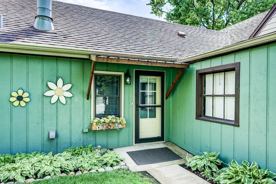 12343 S 70th Avenue, Palos Heights, IL 60463 - #3