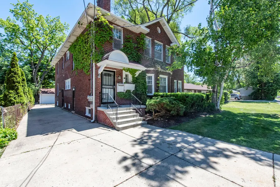 1609 N Sheridan Road, Waukegan, IL 60085 - #2