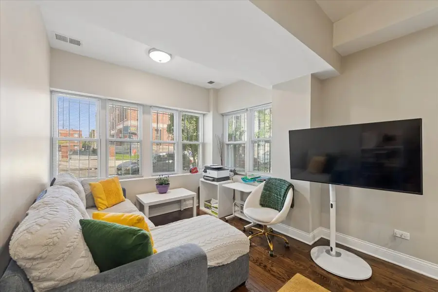 2451 W Rice Street, Chicago, IL 60622 - #2