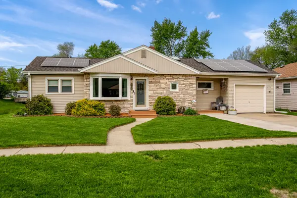 6120 John Street, Loves Park, IL 61111