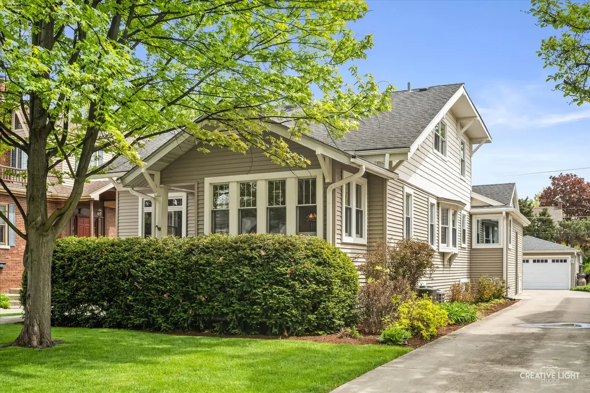 405 N Washington Avenue, Park Ridge, IL 60068 - #1