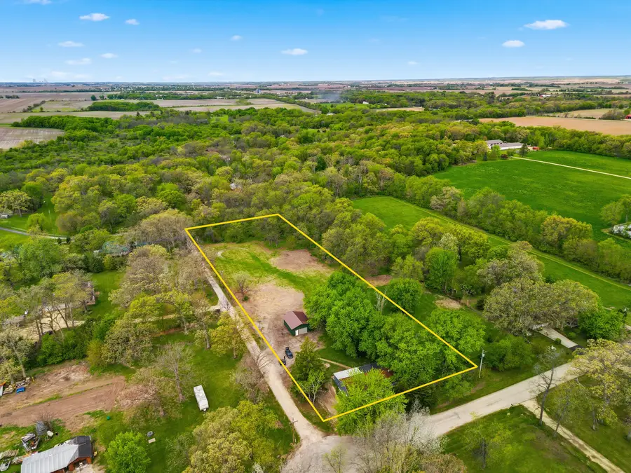 4924 N Wendorf Road, Monroe Center, IL 61052 - #3