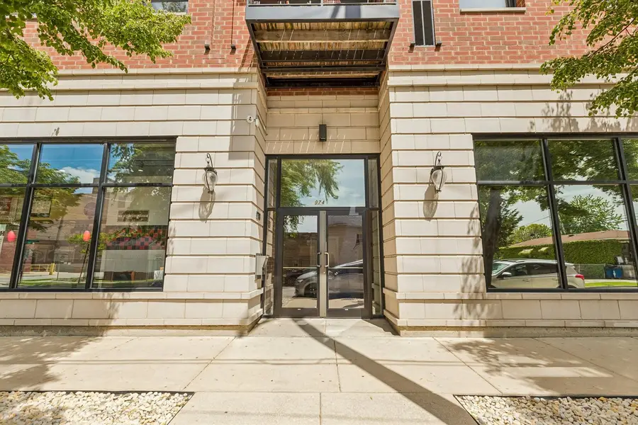 974 W 35th Place #202, Chicago, IL 60609 - #2