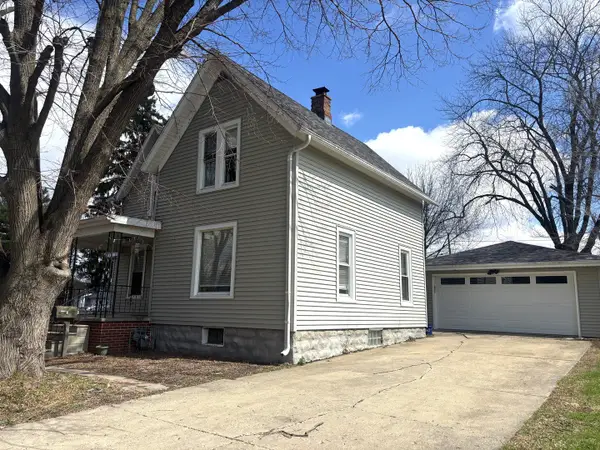 308 S 8th Street, DeKalb, IL 60115