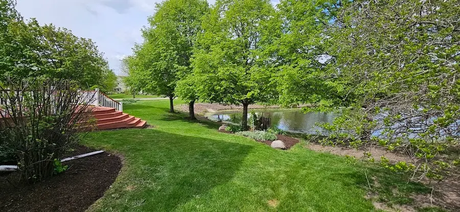 450 Rosewood Crossing, Lindenhurst, IL 60046 - #2