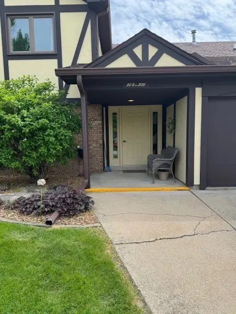 307 Carol Court #D1, Pontiac, IL 61764 - #1