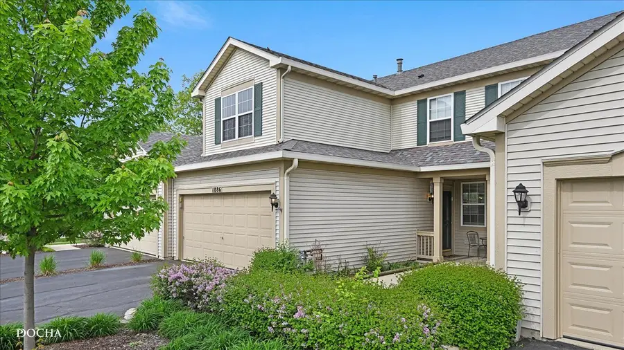 1886 N Wentworth Circle N, Romeoville, IL 60446 - #2