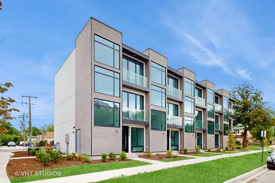 6344 Hennings Court, Morton Grove, IL 60053 - #2