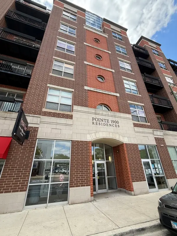 1935 S Archer Avenue #213, Chicago, IL 60616