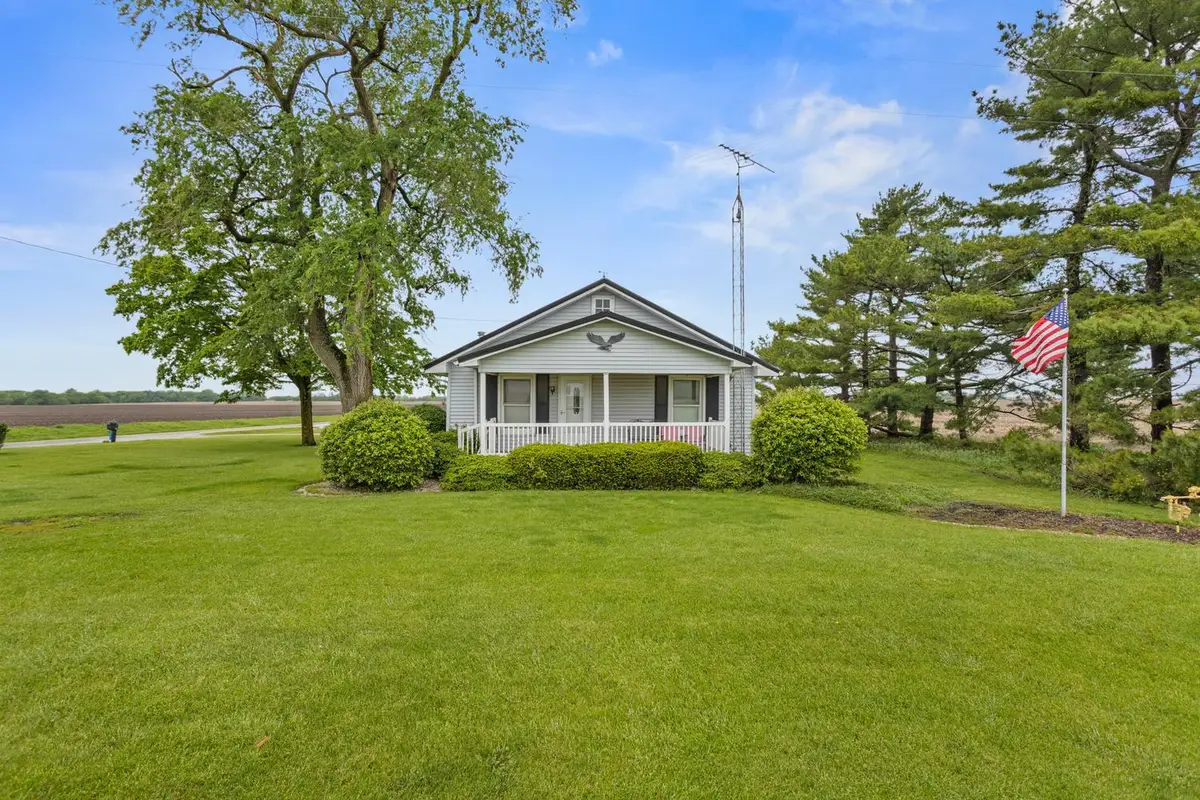 4520 N 600 East Road, Sidell, IL 61876 - #1