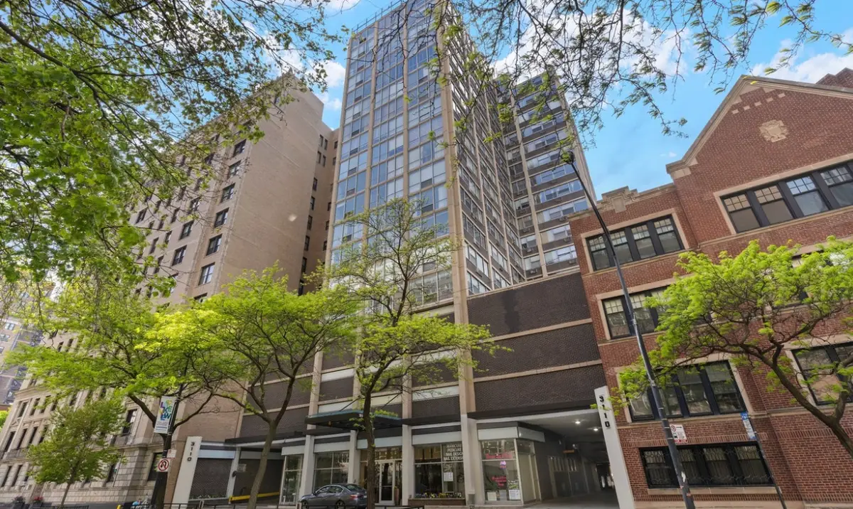 3110 N Sheridan Road #1807, Chicago, IL 60657 - #1