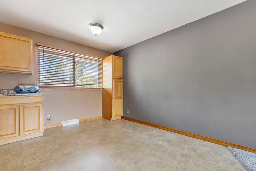2120 Coronet Road, Loves Park, IL 61111 - #3