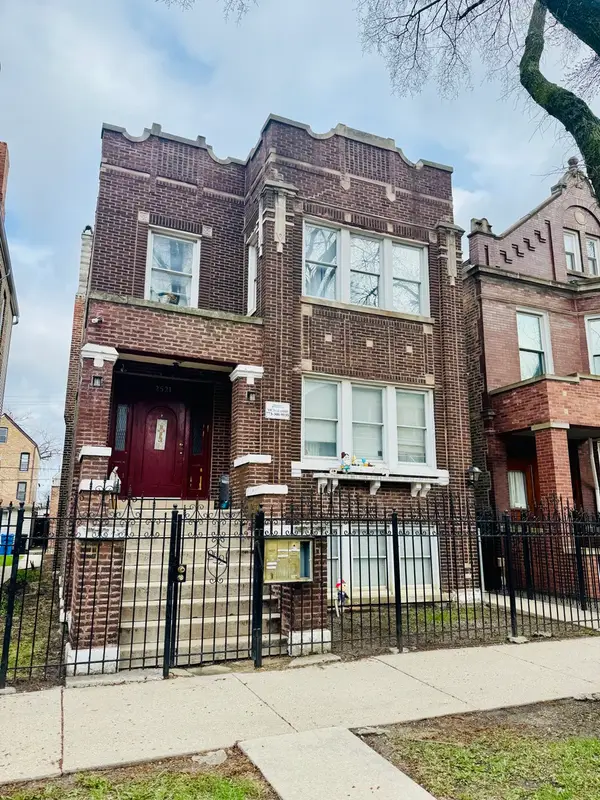 2521 S Saint Louis Avenue, Chicago, IL 60623