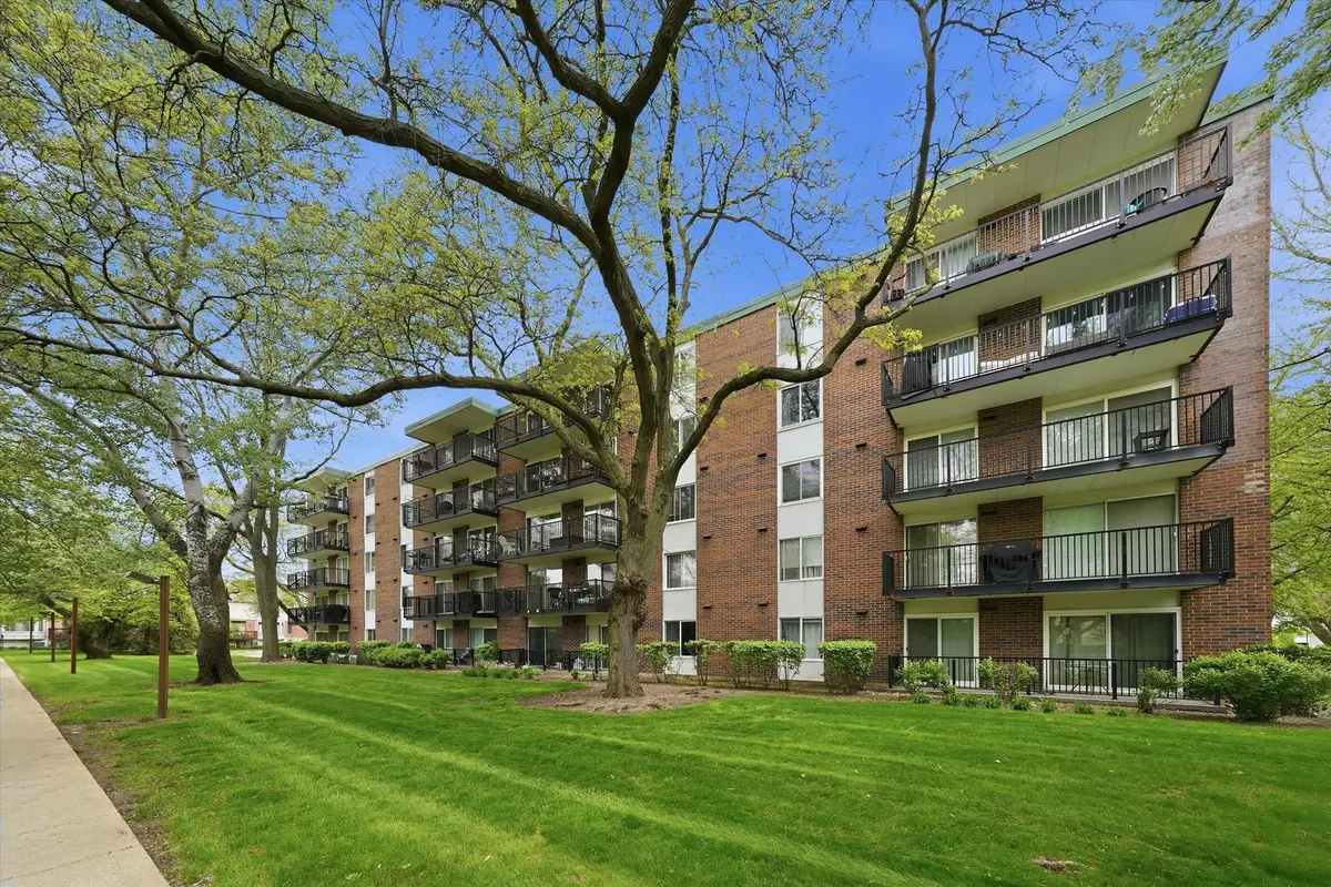 5S040 Pebblewood Lane #W103, Naperville, IL 60563 - #1