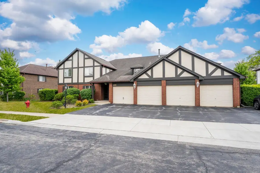 245 Windsor Lane #B, Willowbrook, IL 60527 - #2