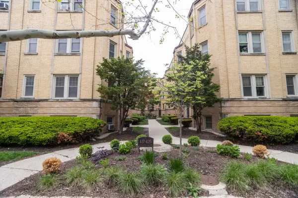 417 Wisconsin Avenue #1E, Oak Park, IL 60302