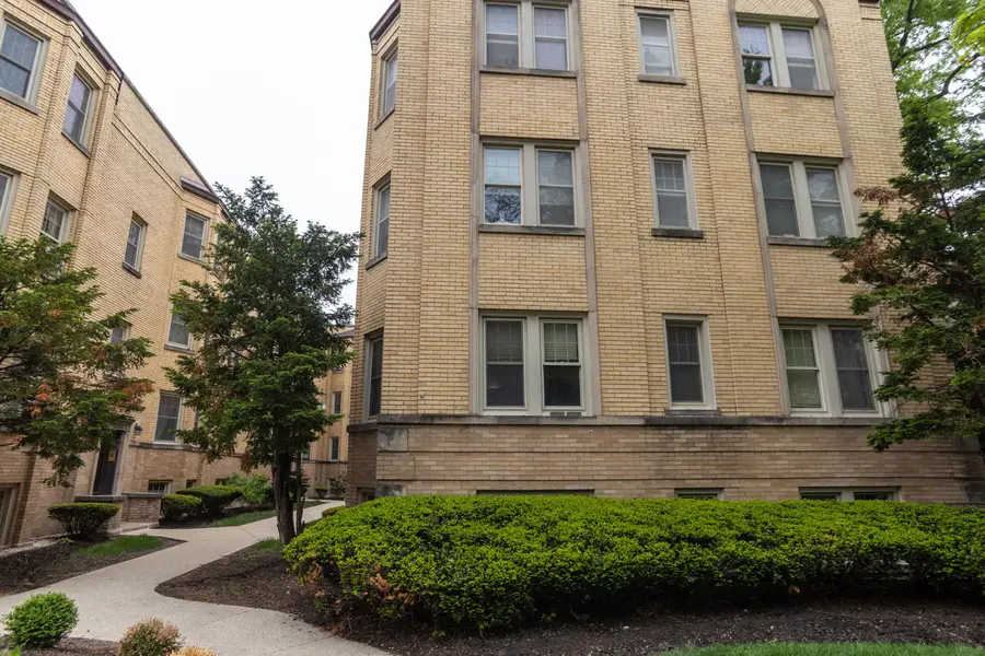 417 Wisconsin Avenue #1E, Oak Park, IL 60302 - #3