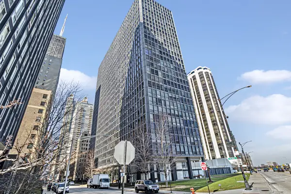 900 N Lake Shore Drive #1313-14, Chicago, IL 60611