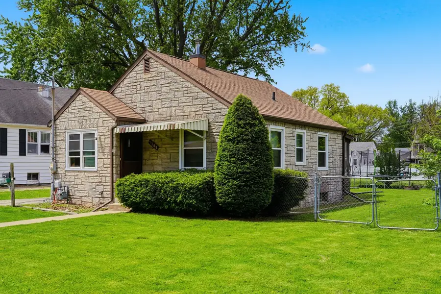 1309 8th Avenue, Sterling, IL 61081 - #2