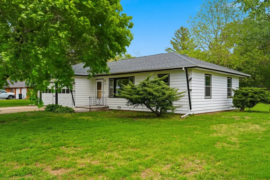 1001 Sunset Drive, Rock Falls, IL 61071 - #2