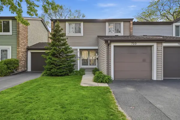 710 Bayside Court, Wheeling, IL 60090