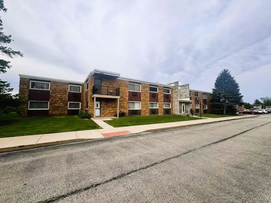 1313 S Rebecca Road #209, Lombard, IL 60148 - #2