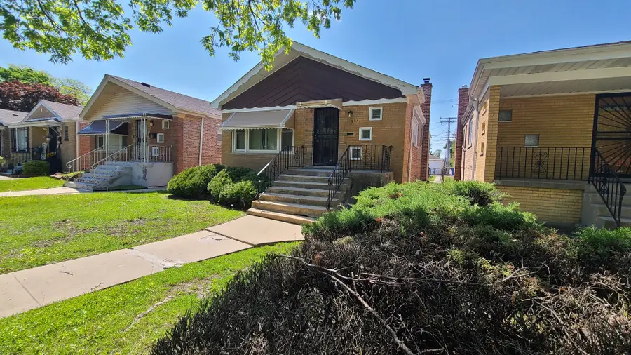 317 E 107th Street, Chicago, IL 60628 - #3