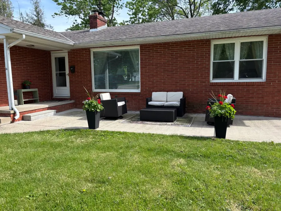 1007 W Bridge Street, Streator, IL 61364 - #3