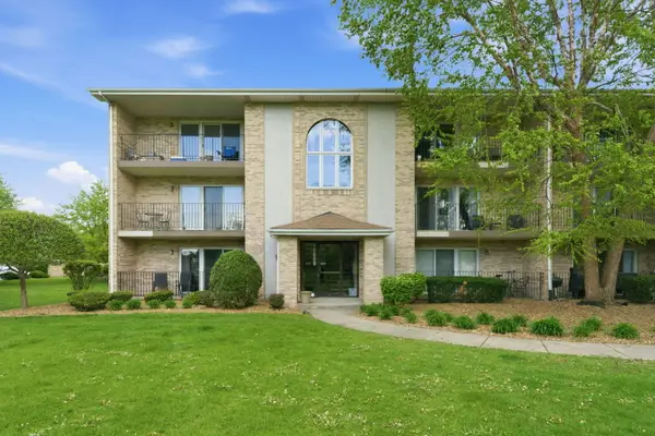 15809 S 76th Avenue #2F, Orland Park, IL 60462