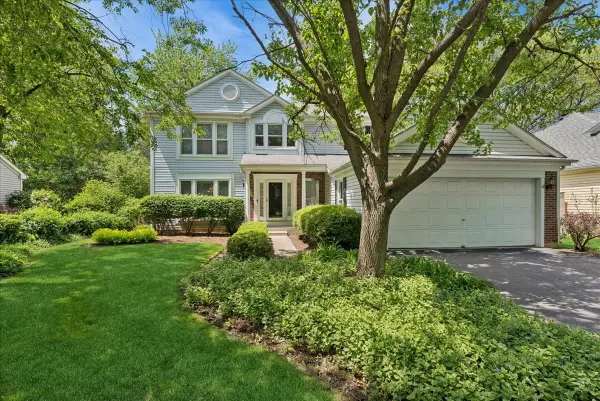 72 Julie Lane, Vernon Hills, IL 60061