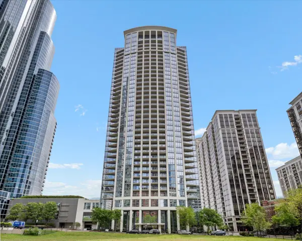 1235 S Prairie Avenue #2709, Chicago, IL 60605