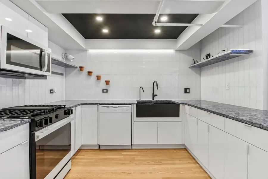 1601 S Michigan Avenue #107, Chicago, IL 60616 - #2