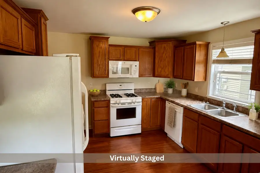 1705 W River Street #B, Dixon, IL 61021 - #3