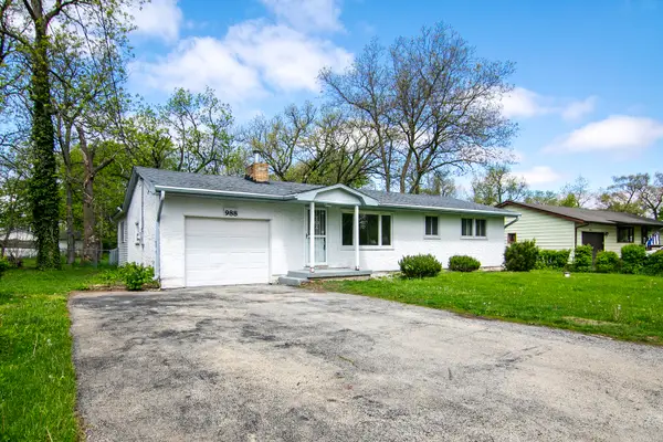 988 Spruce Lane, St. Anne, IL 60964