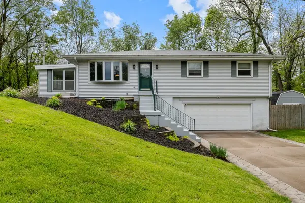 2234 Oakwood Court, East Moline, IL 61244