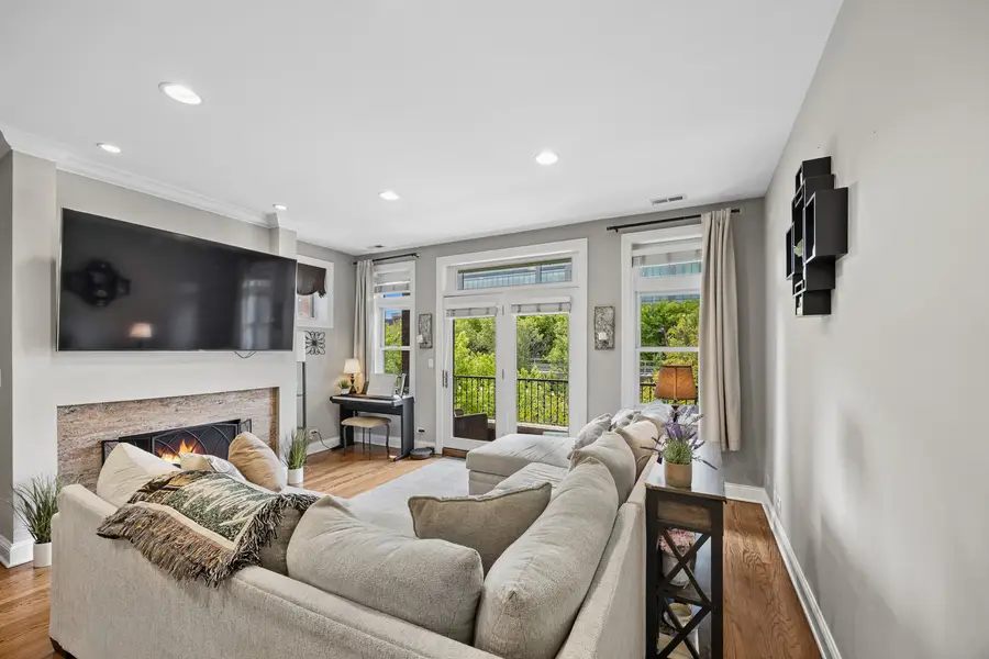 1122 W Hubbard Street #3E, Chicago, IL 60642 - #2