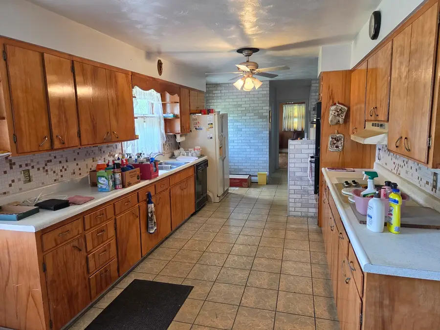 10340 Hoover Road, Rock Falls, IL 61071 - #3