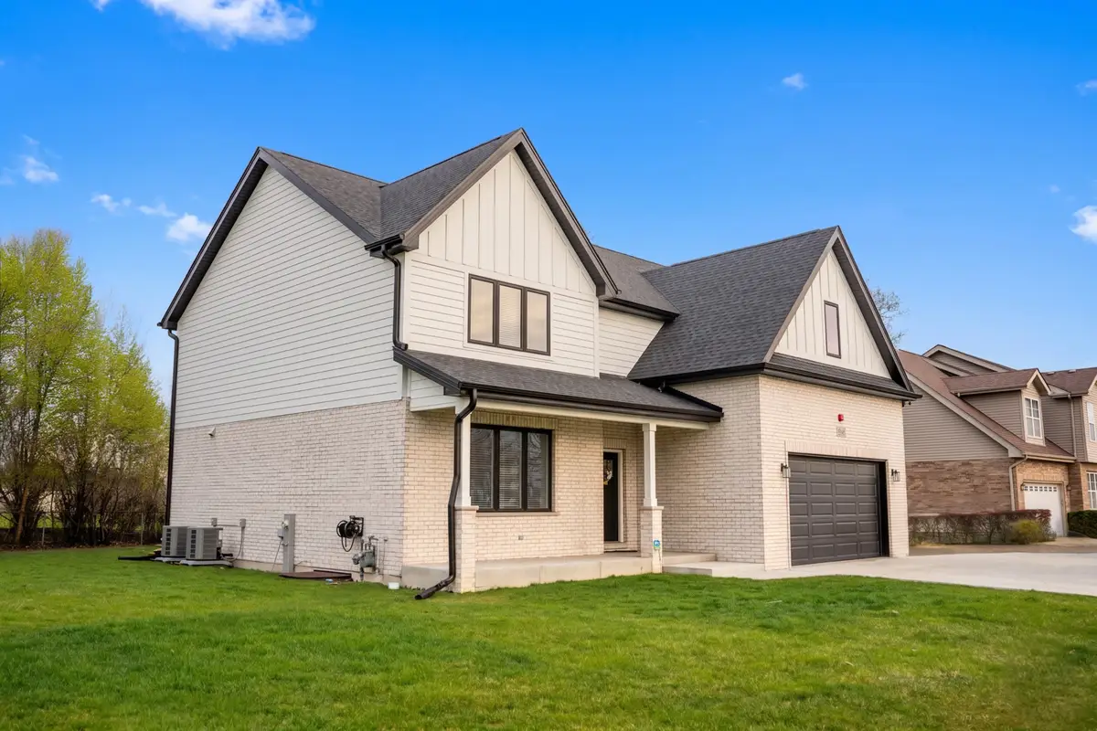 7214 S 78th Avenue, Bridgeview, IL 60455 - #1