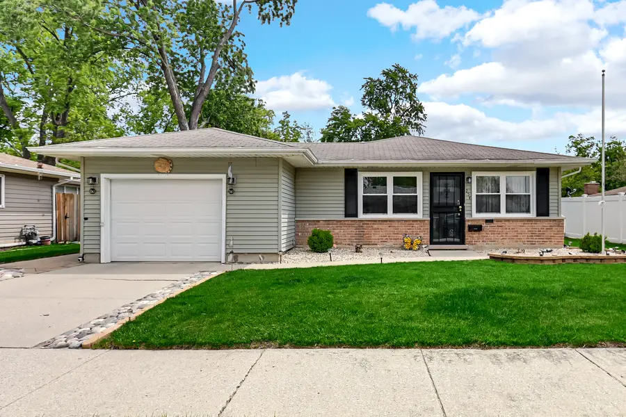 254 Green Street, Park Forest, IL 60466 - #2