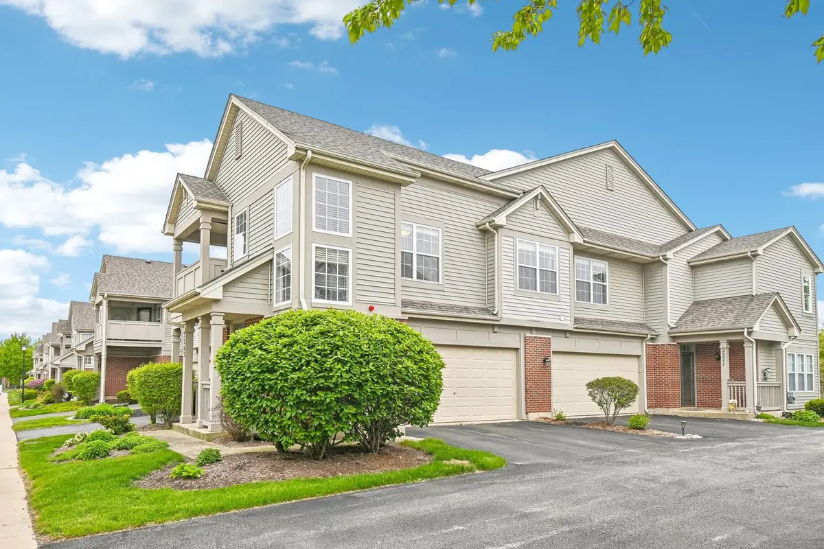 2267 Vanderbilt Drive, Geneva, IL 60134 - #1