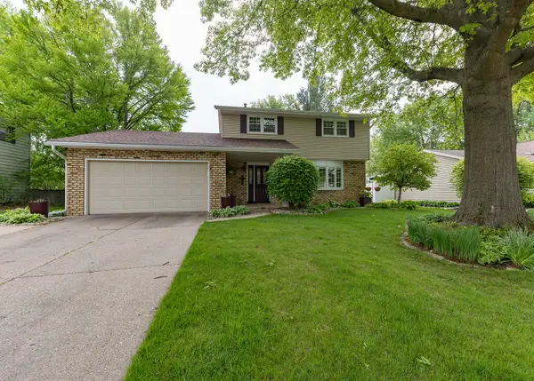 3805 Kenwood Avenue, Davenport, IA 52807