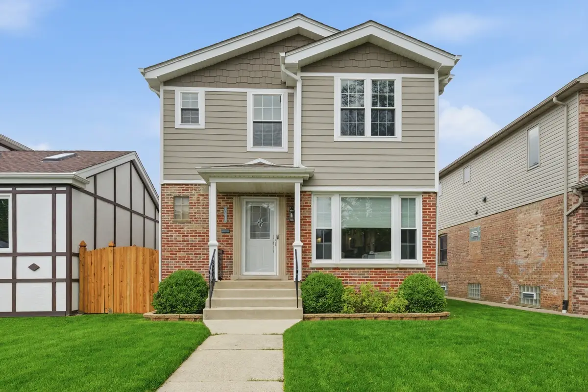 10617 S Whipple Street, Chicago, IL 60655 - #1
