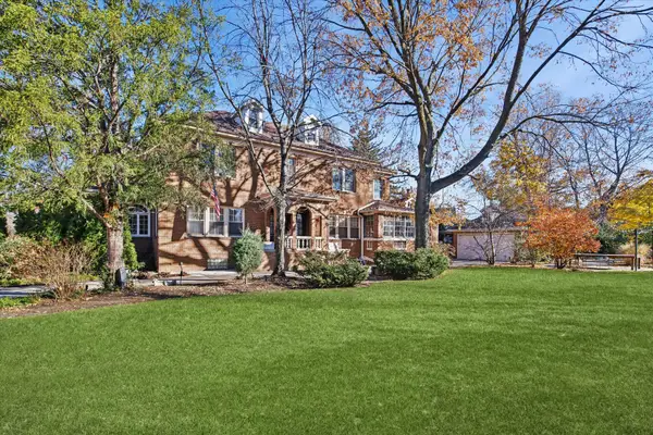 5873 N Forest Glen Avenue, Chicago, IL 60646
