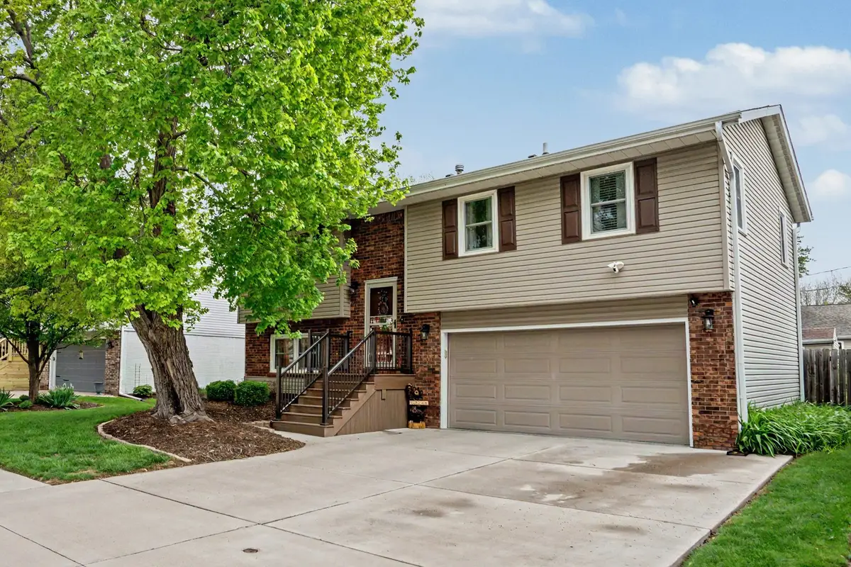 1101 15th Street, Silvis, IL 61282 - #1