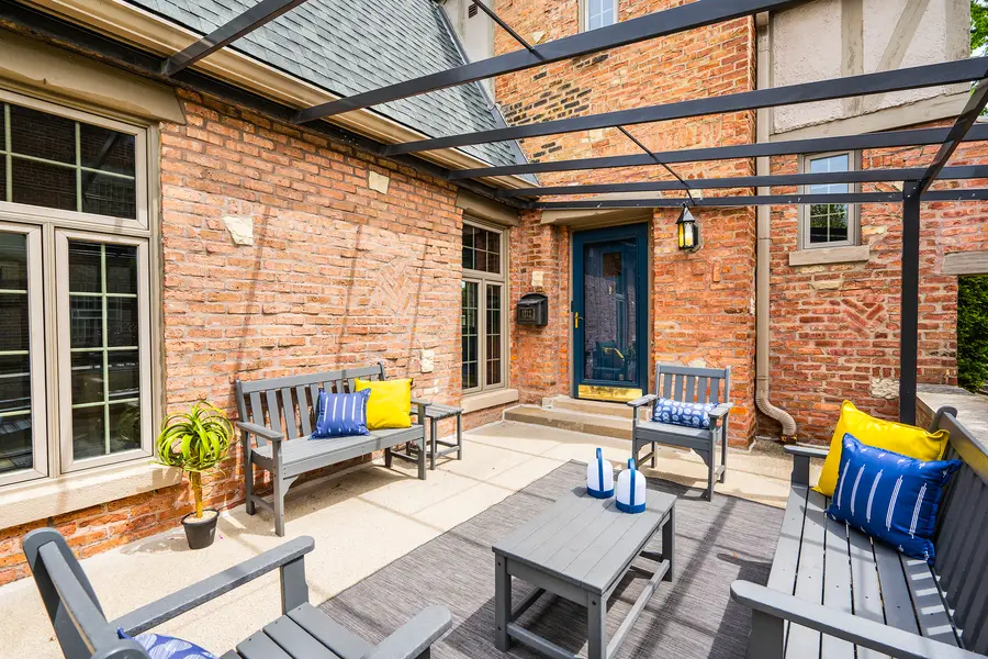1212 Woodbine Avenue, Oak Park, IL 60302 - #3