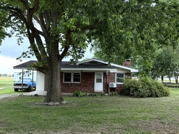 909 S Mckinley Street, Havana, IL 62644