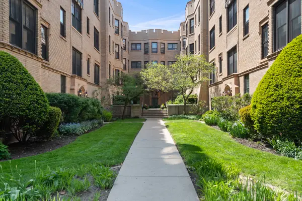 926 Judson Avenue #2W, Evanston, IL 60202