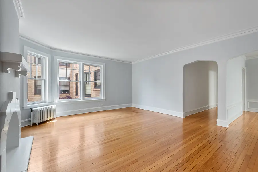 926 Judson Avenue #2W, Evanston, IL 60202 - #3