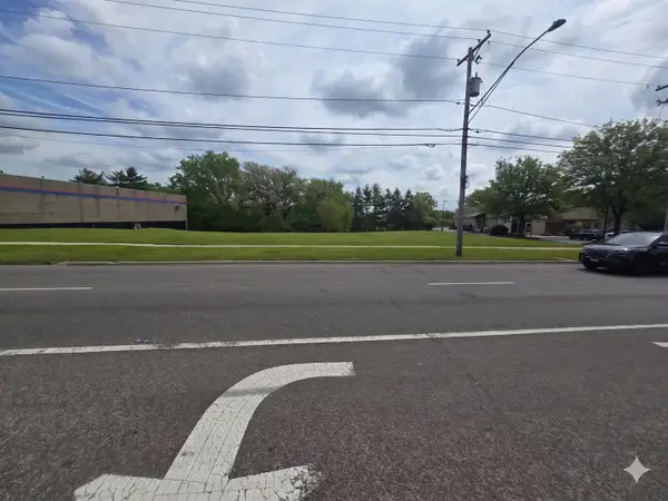 403-405 S Lincolnway Street, North Aurora, IL 60542
