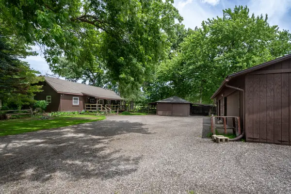34835 N Long Avenue, Ingleside, IL 60041